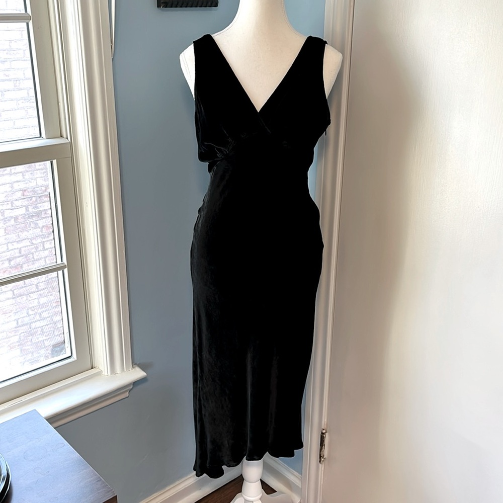 VINTAGE Express Black Velour Thirties-Style Sleeveless Dress. Size 7/8